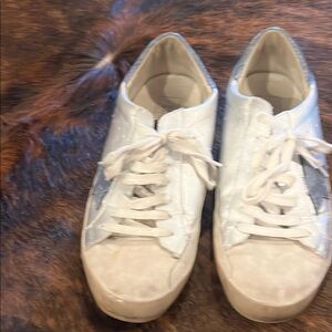 ShuShop Women's Sneakers in White and Silver